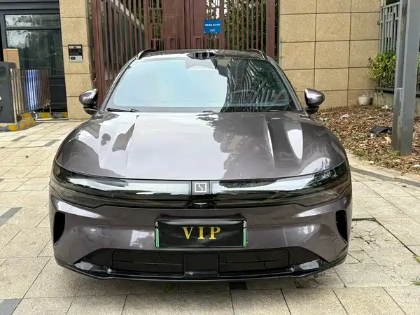 Zeekr 007GT 2025