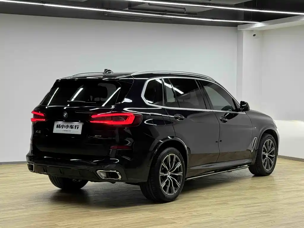 BMW X5 2022 — фото 3