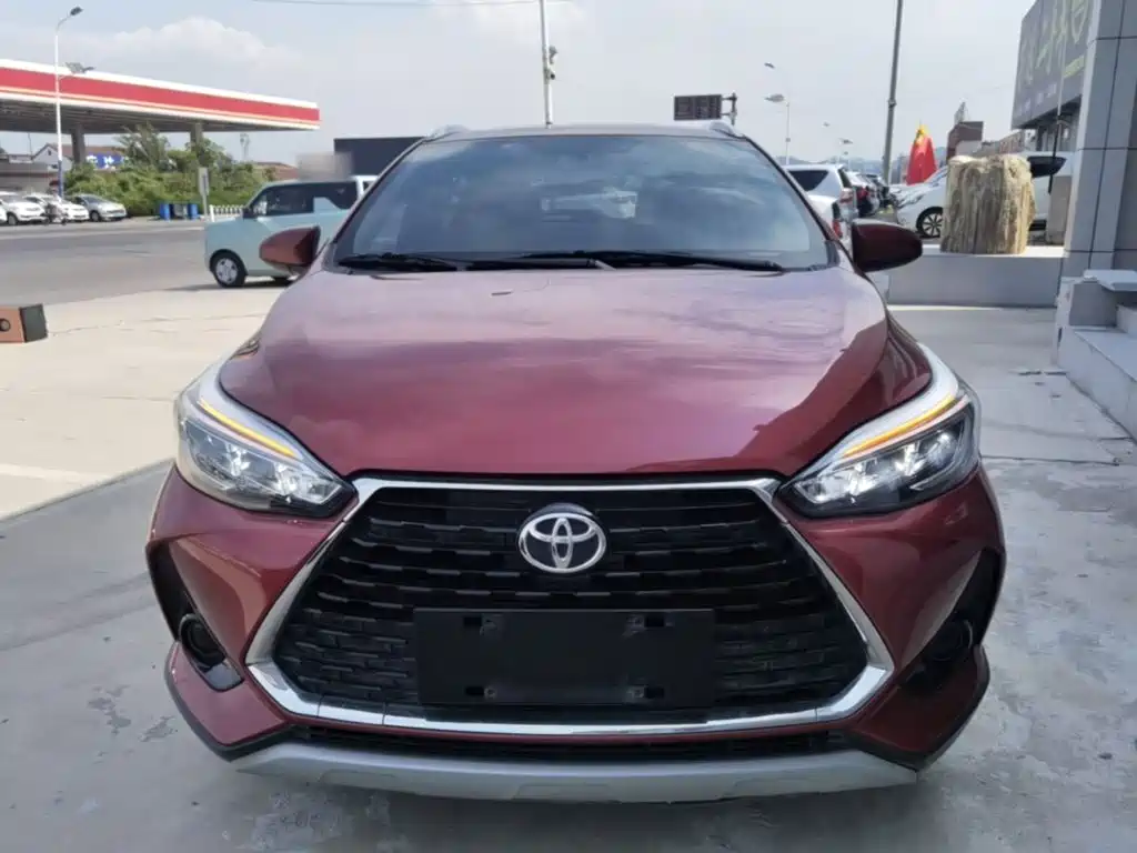 Toyota Yaris L 2020 — фото 3
