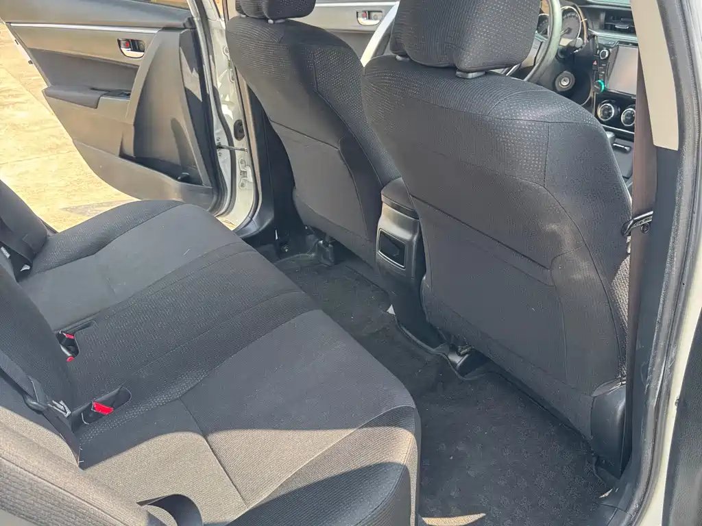 Toyota Corolla 2016 — фото 11