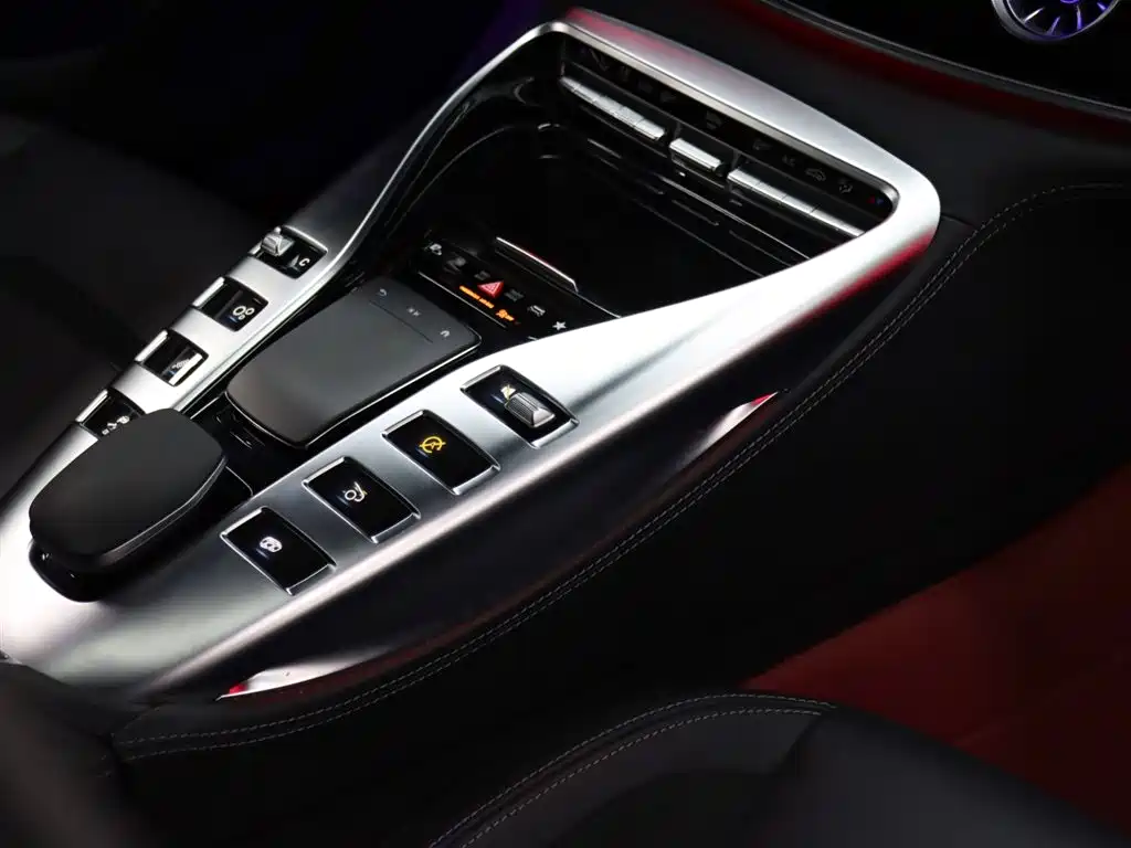 Mercedes-Benz AMG GT 2023 — фото 20