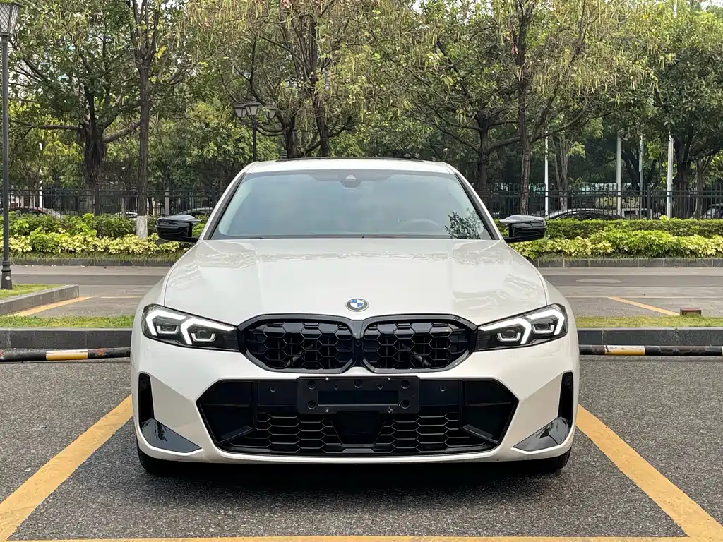 BMW 3 Series 2025