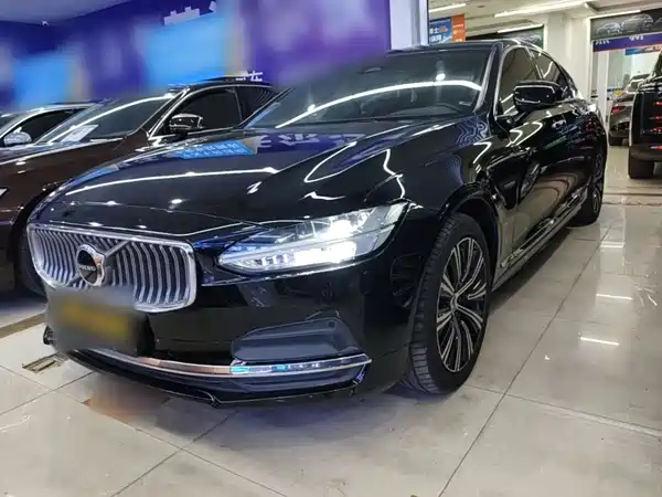 Volvo S90 2022