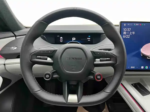 Xiaomi SU7 2025