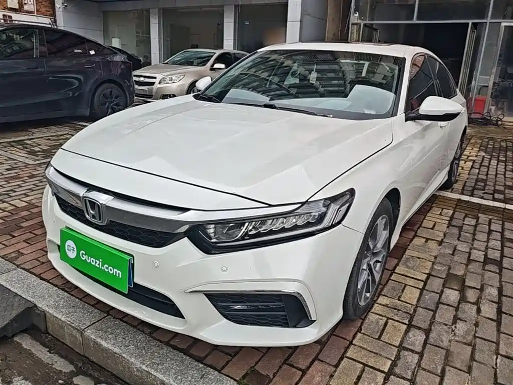 Honda Inspire 2020 — фото 2
