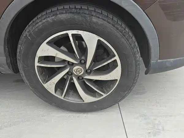 Baojun 560 2015
