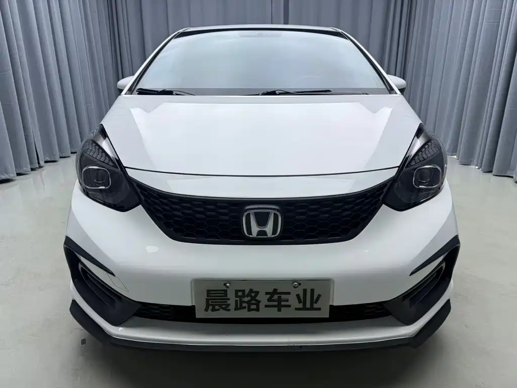 Honda Fit 2023 — фото 2