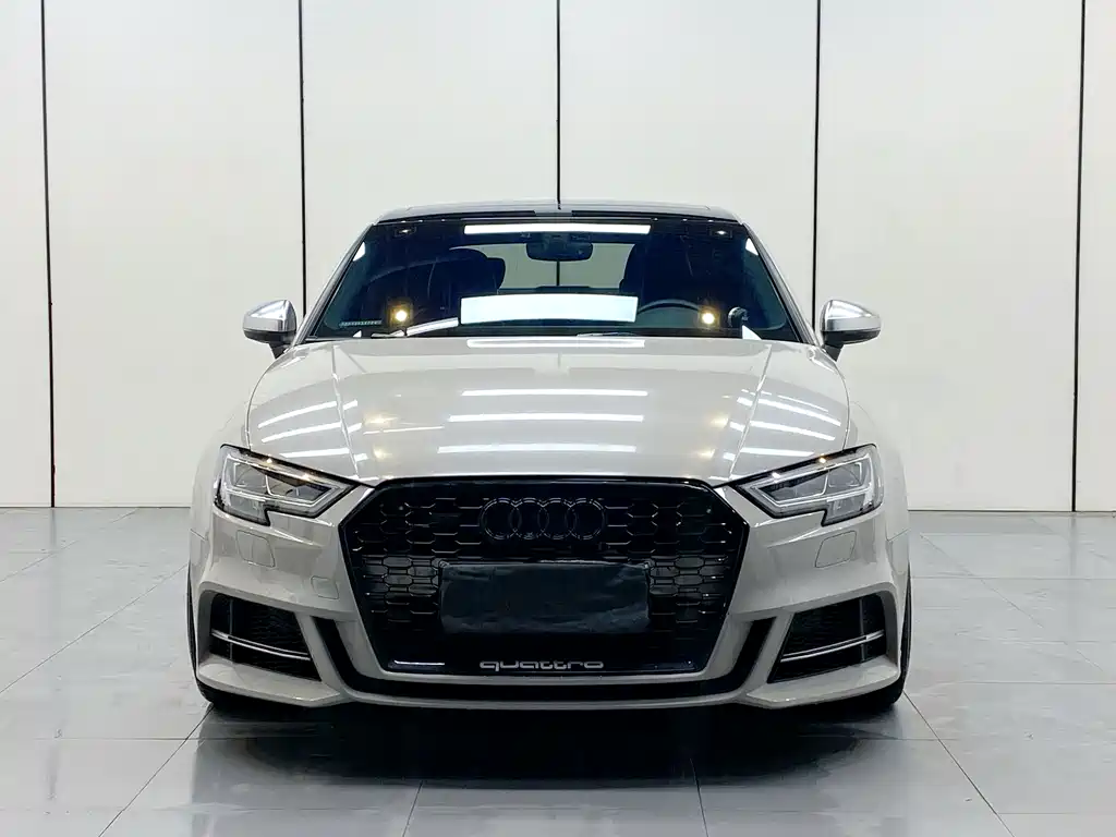 Audi S3 2019 — фото 2