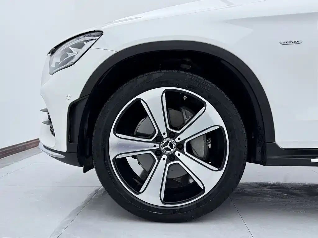 Mercedes-Benz GLC 2022 — фото 15