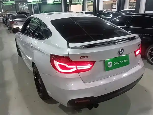 BMW 3 Series GT 2020