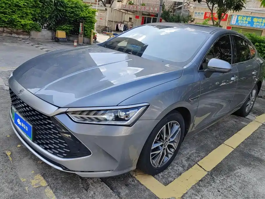 BYD Qin PLUS 2023 — фото 1