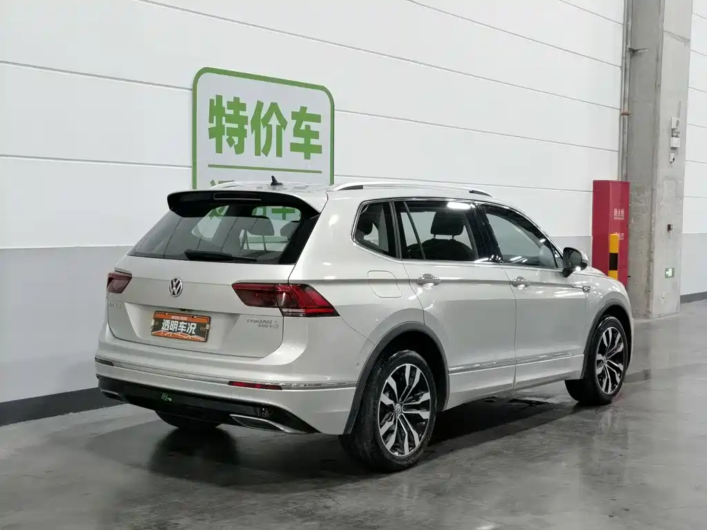 Volkswagen Tiguan L 2020