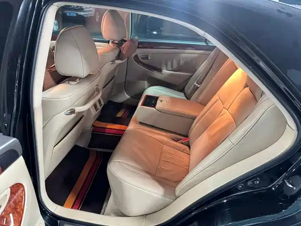 Toyota Crown 2008