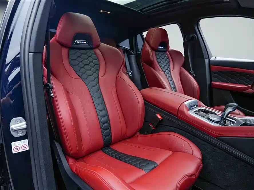 BMW X6 M 2020 — фото 11