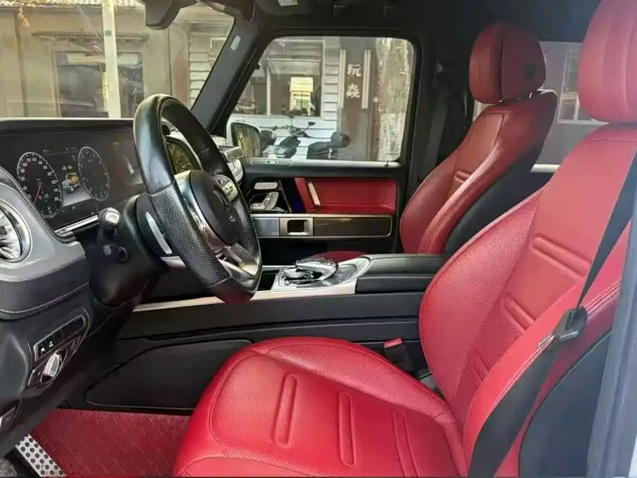 Mercedes-Benz G-Class 2023 — фото 10