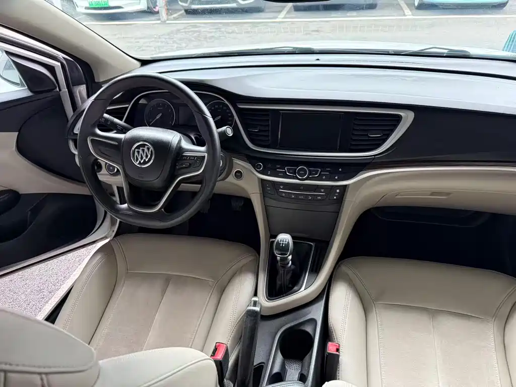 Buick Excelle 2016 — фото 13