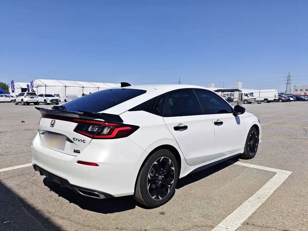 Honda Civic 2024