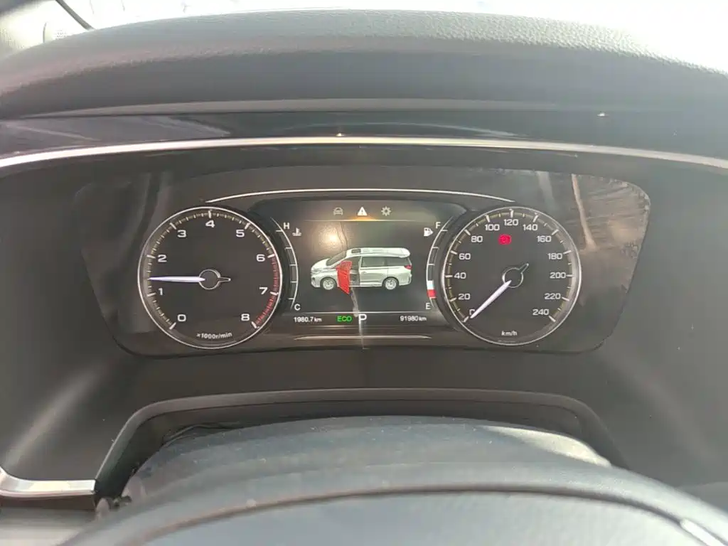 GAC Trumpchi M8 2021 — фото 12