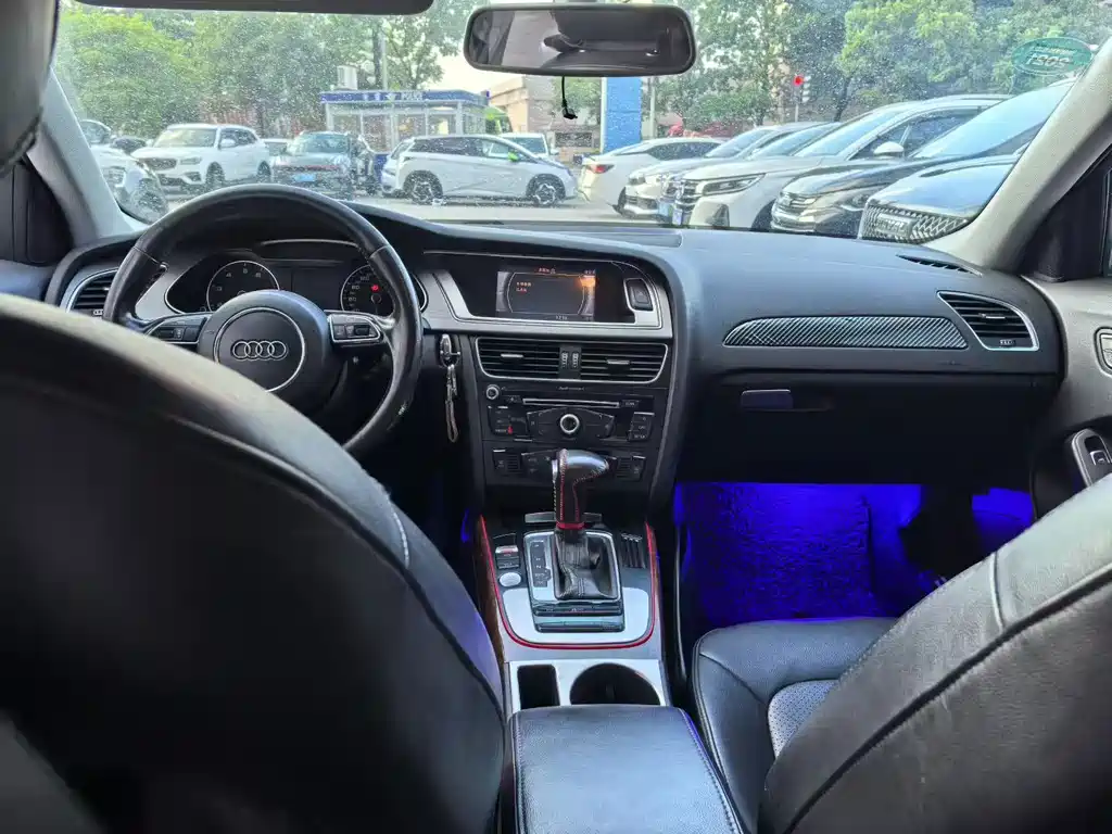 Audi A4L 2013