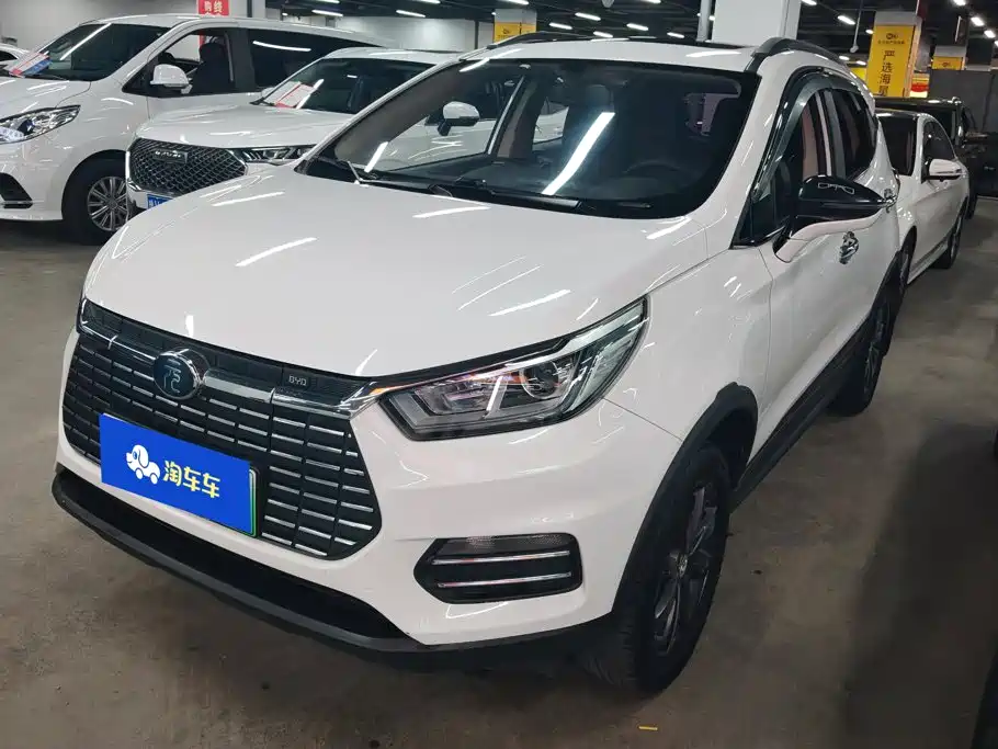 BYD Yuan EV 2019