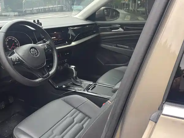 Volkswagen Passat 2019