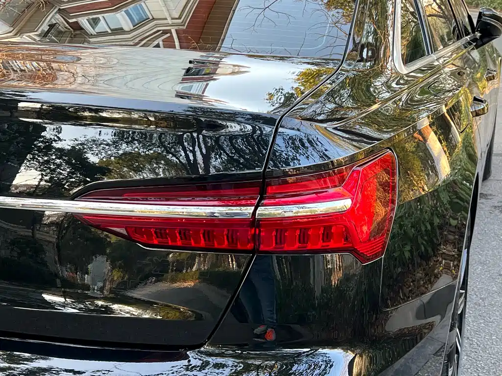 Audi A6L 2024 — фото 10