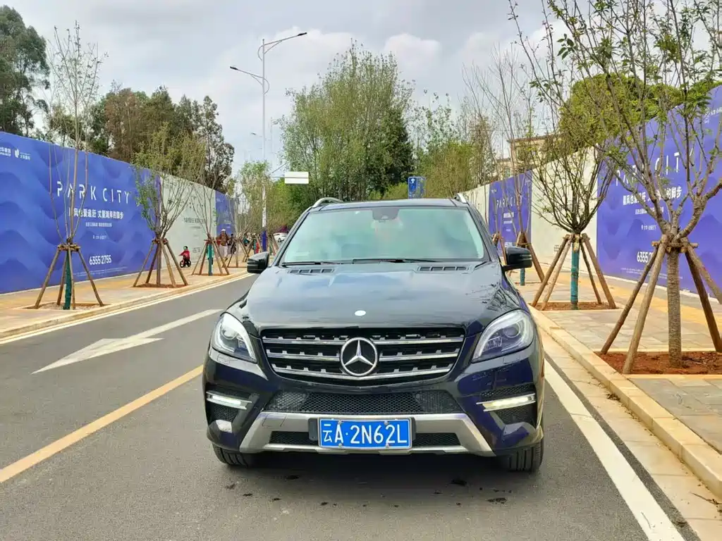 Mercedes-Benz M-Class 2015