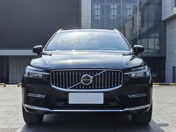 Volvo XC60 2023