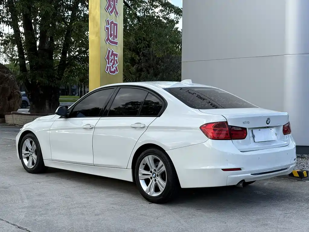 BMW 3 Series 2014 — фото 13