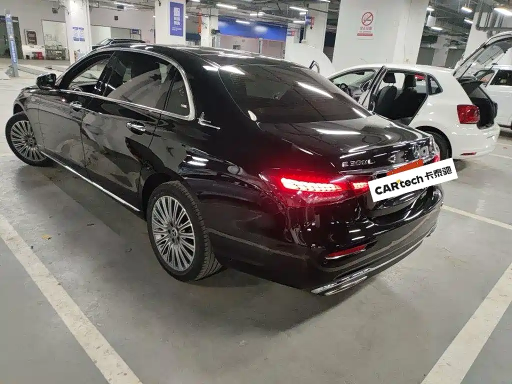 Mercedes-Benz E-Class 2021
