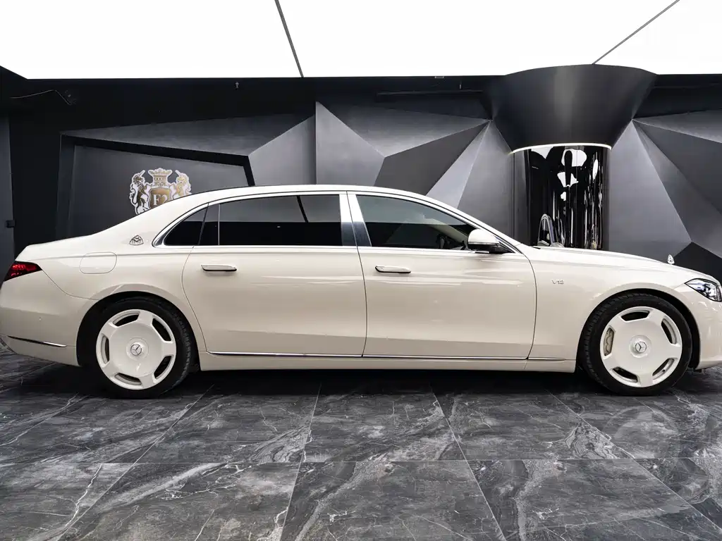 Mercedes-Benz S-Class 2022 — фото 4
