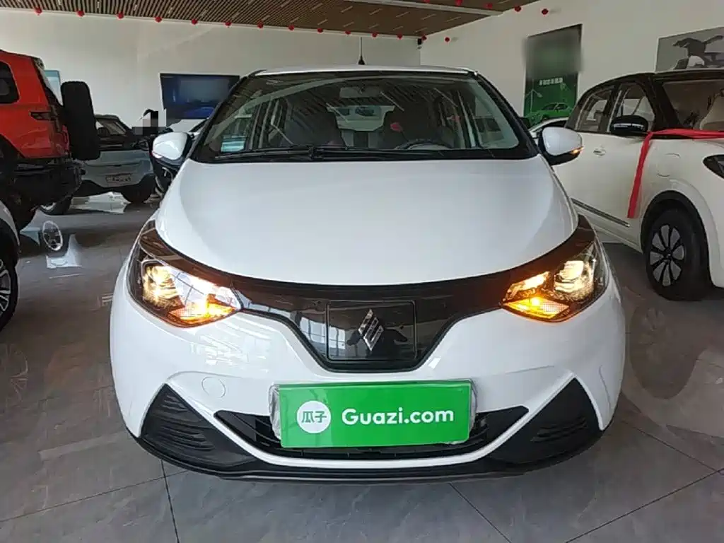 JMEV EV2 2025