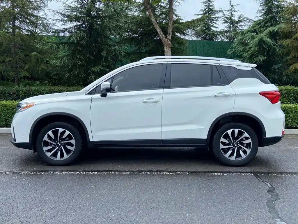 GAC Trumpchi GS4 2019 — фото 18