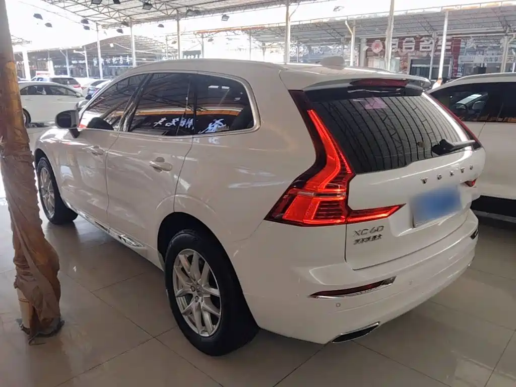 Volvo XC60 2019
