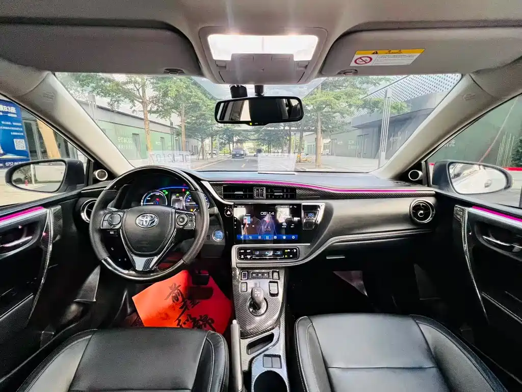 Toyota Corolla Hybrid 2020 — фото 6