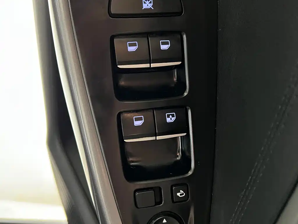 Hyundai Fista 2020 — фото 18