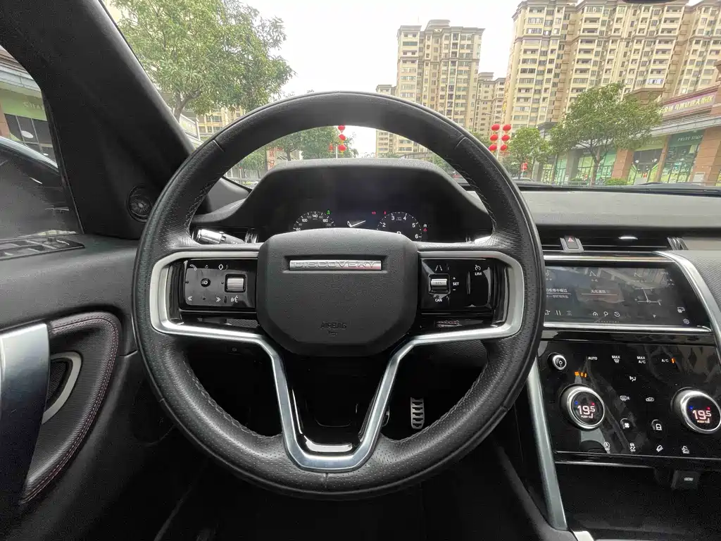 Land Rover Discovery Sport 2022 — фото 16