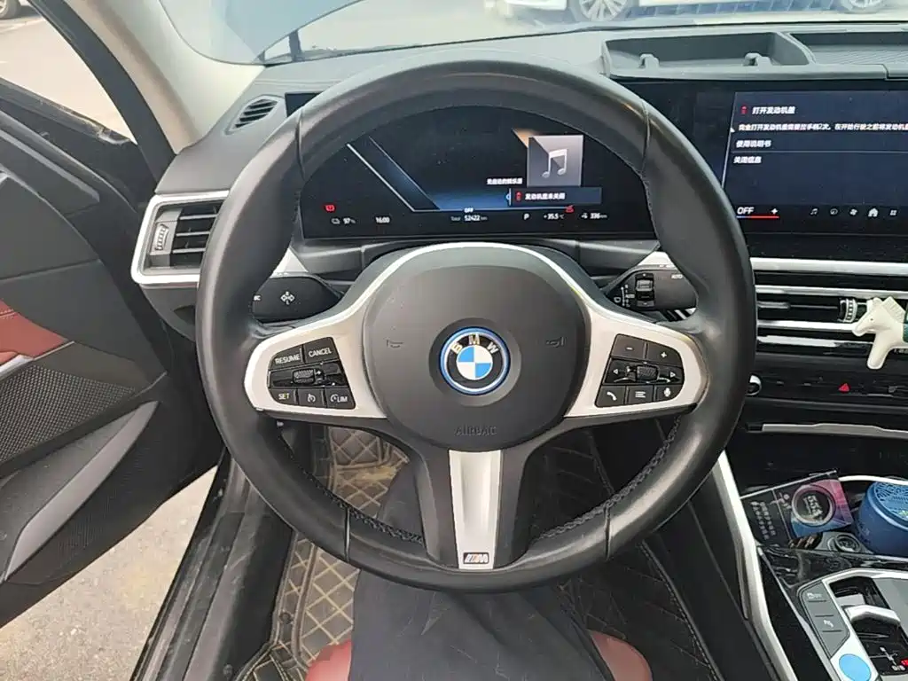 BMW i3 2024 — фото 11