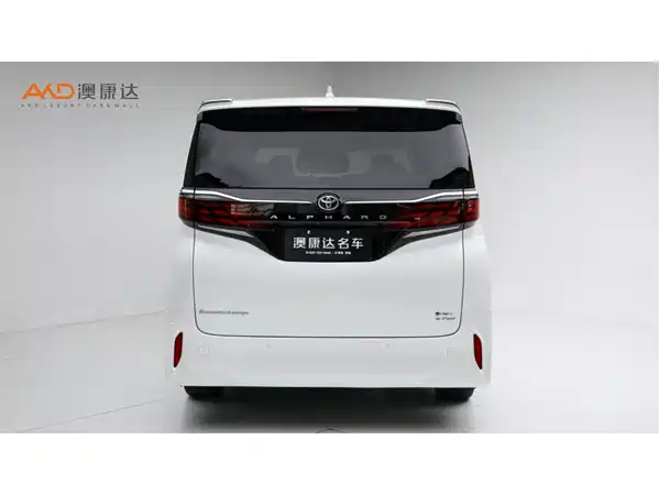 Toyota Alphard 2024