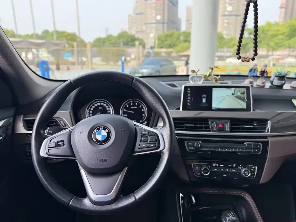 BMW X1 2019 — фото 11
