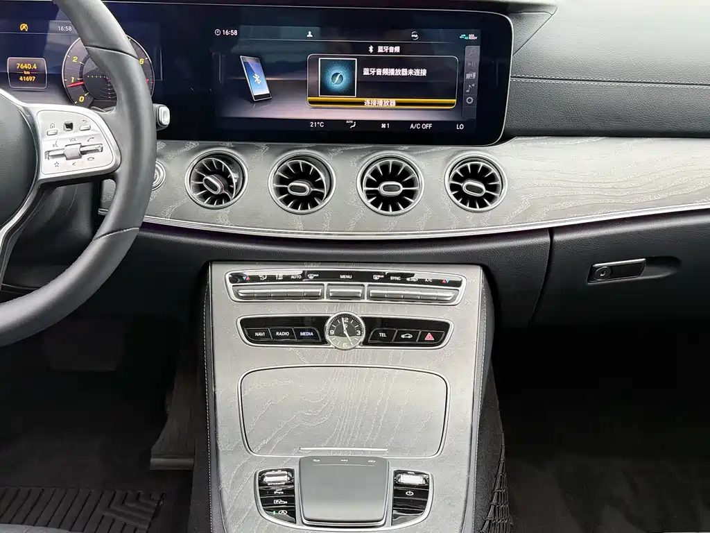 Mercedes-Benz CLS 2020 — фото 12