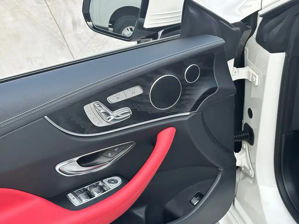 Mercedes-Benz E-Class 2018 — фото 13