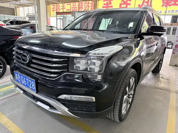 GAC Trumpchi GS8 2017