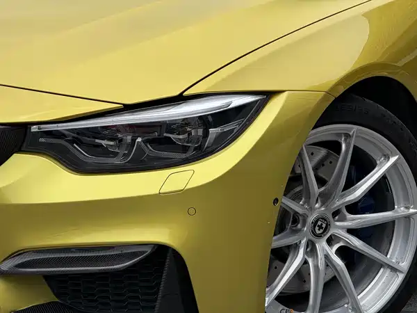 BMW M4 2017