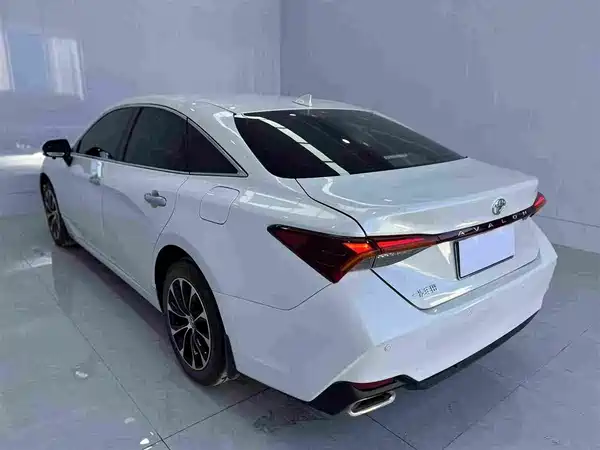Toyota Avalon 2023