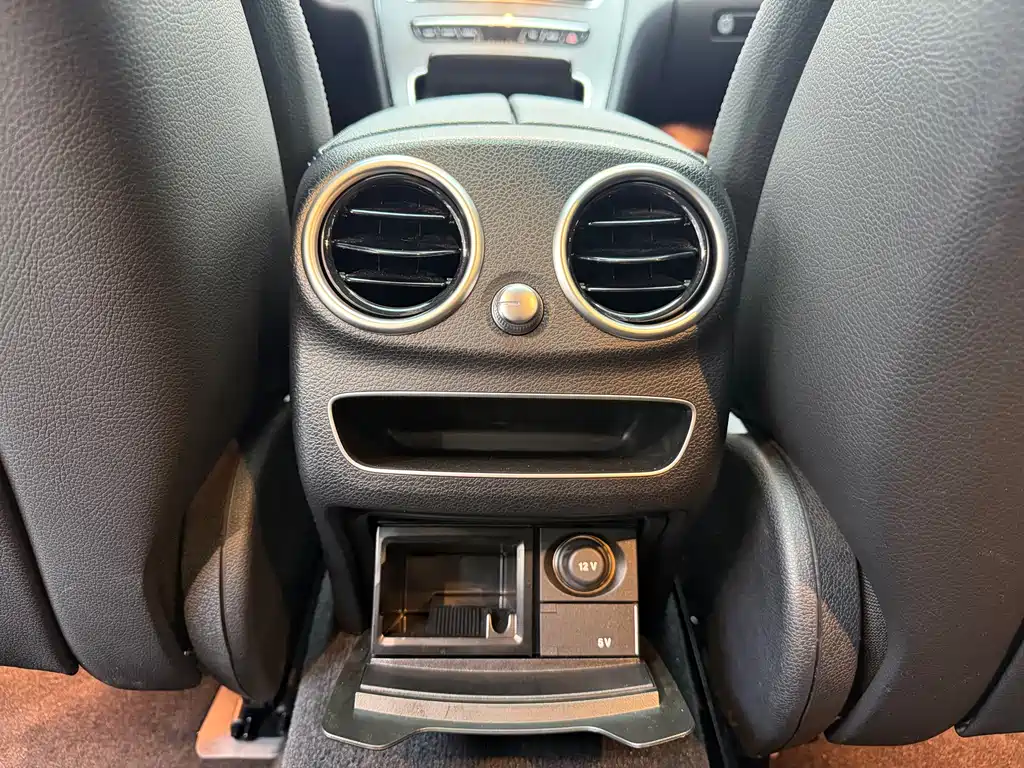 Mercedes-Benz C-Class 2020 — фото 16