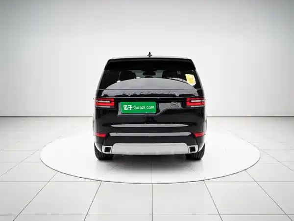 Land Rover Discovery 2021