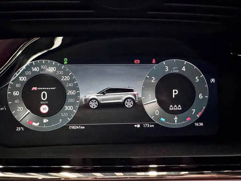 Land Rover Range Rover Evoque 2025 — фото 17