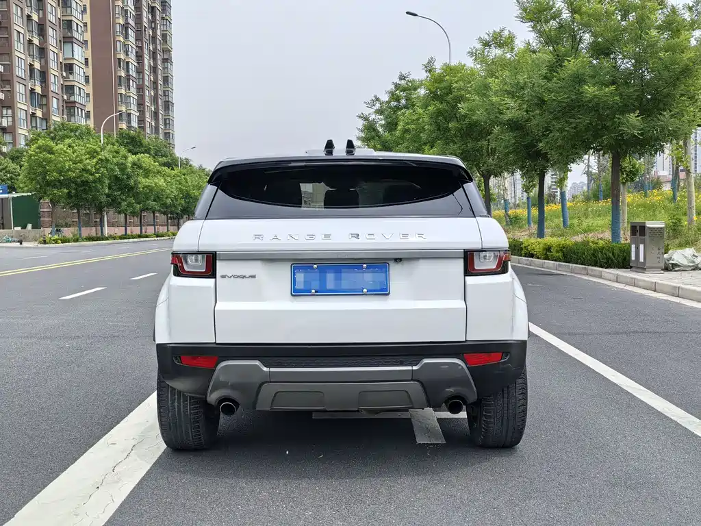 Land Rover Evoque 2018 — фото 4