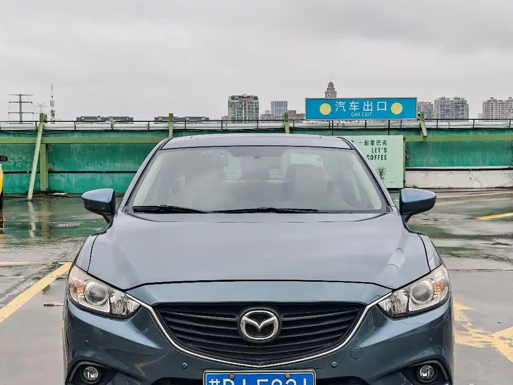 Mazda Atenza 2015